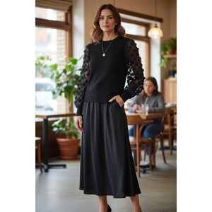 SELECT + TREND Black Textured Dot Sleeve Sweater Knit Top Women's Size Large